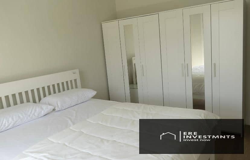 For rent at the lowest price, a fully furnished apartment ready for immediate occupancy, with a pool view, in a prime location within Mivida Boulevard - Ansicht 4