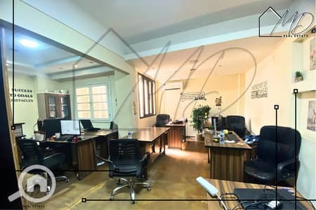 مکتب  للايجار في لوران، الإسكندرية - 1000442139. png