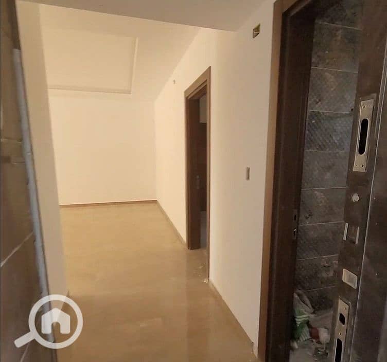 Apartment ready for viewing for sale with installments over the longest payment period in Sheikh Zayed - Więcej