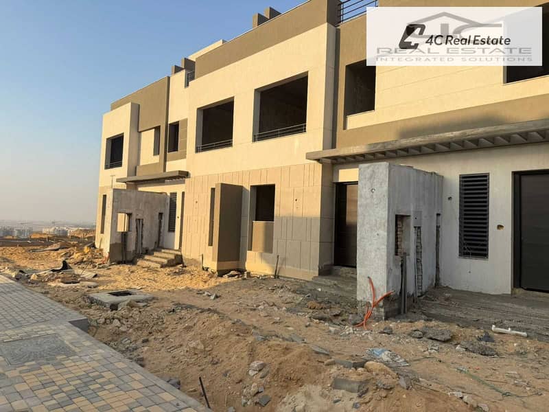 Appartamento 3 locali, 195 m²