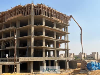 2 Bedroom Flat for Sale in Sheikh Zayed, Giza - 6cc98da4-4a08-47b7-b60f-822257571a22. jpg