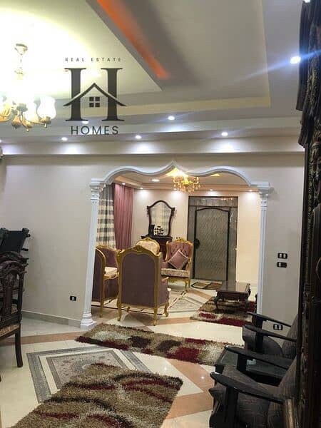 Full Roof for Sale in First District Third Area Behind Cairo English School - Więcej