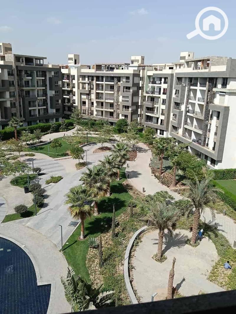 Roof 56 meters over the landscape in Kanz Compound, Hadiqet October - Ansicht 2