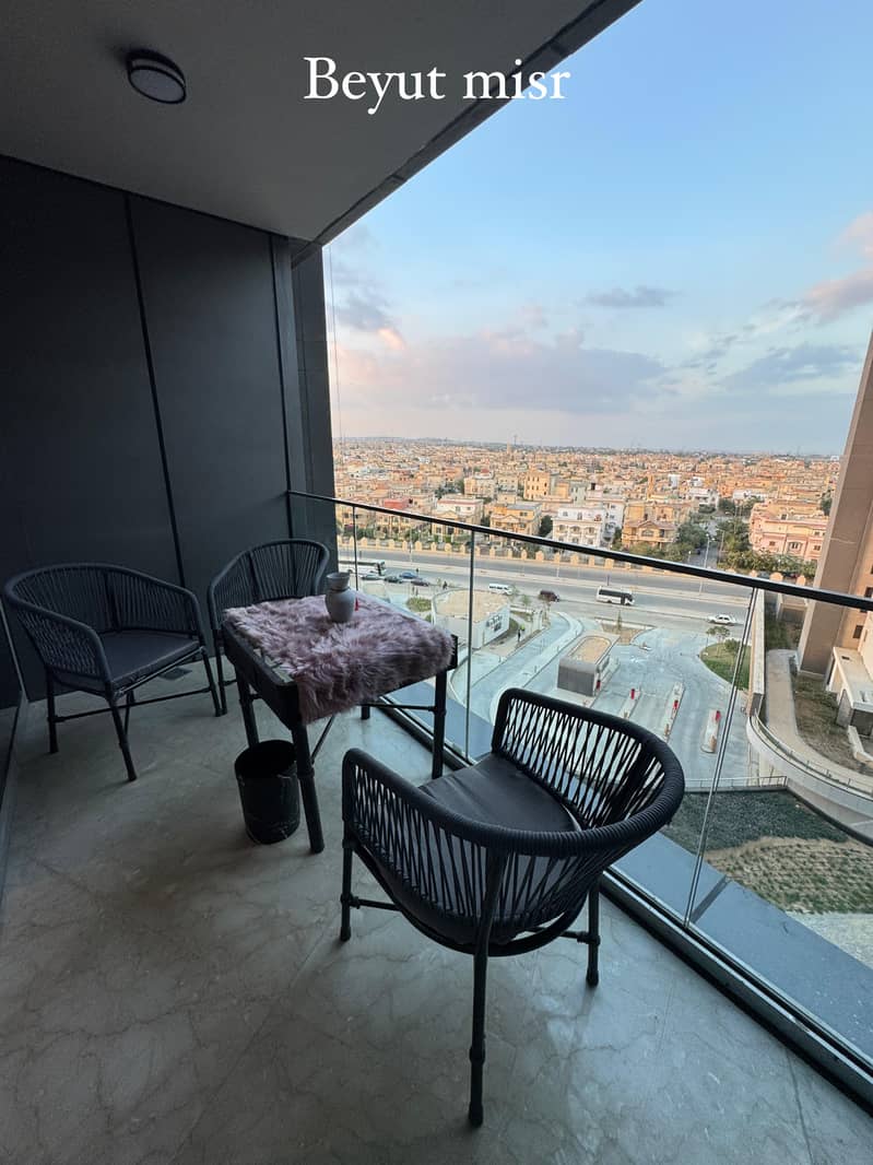 For rent fully furnished apartment in i Zed Towers Sheikh Zayed in the heart of Zayed, one of the finest compounds in Sheikh Zayed and the best locations. - Widok 2