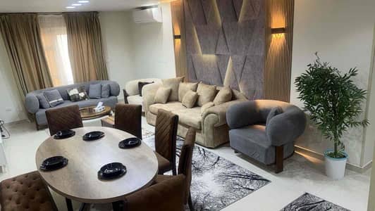 فلیٹ 3 غرف نوم للايجار في مدينتي، القاهرة - e33a8198-5cb8-4df6-8589-0b3836ca4d91. jpg