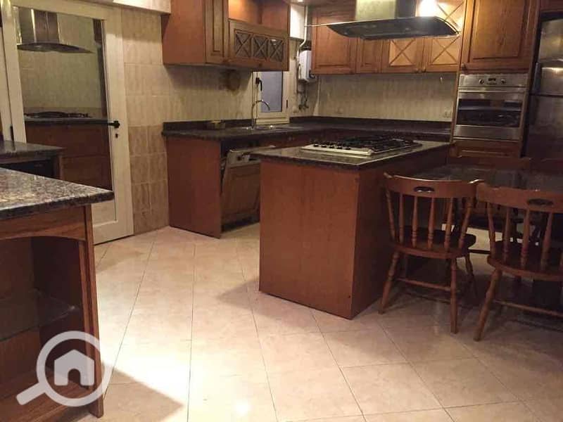 5 99fc984d-555e-4a73-a872-09d1447f5bc9. jpg