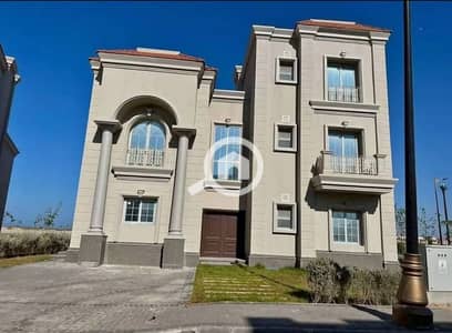 فیلا 5 غرف نوم للبيع في المنصورة الجديدة، الدقهلية - 481260116_1362554508071319_7708445228497936622_n. jpg