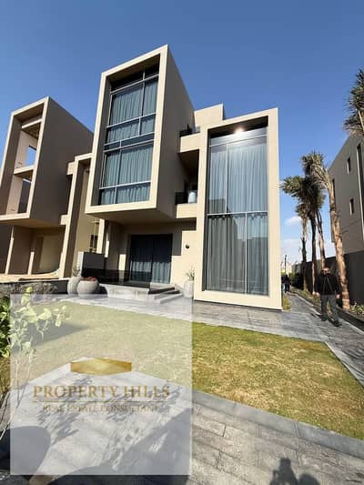 4 Bedroom Villa for Sale in New Cairo, Cairo - 584031484_1958209858082232_6031351678799001851_n. jpg 4 Bedroom Villa for Sale in New Cairo, Cairo - 584031484_1958209858082232_6031351678799001851_n. jpg