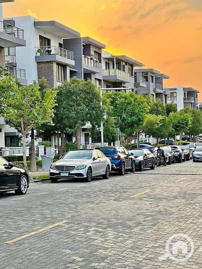 4 Bedroom Duplex for Sale in New Cairo, Cairo - 466515354_426932110468250_2417903092377951884_n. jpg