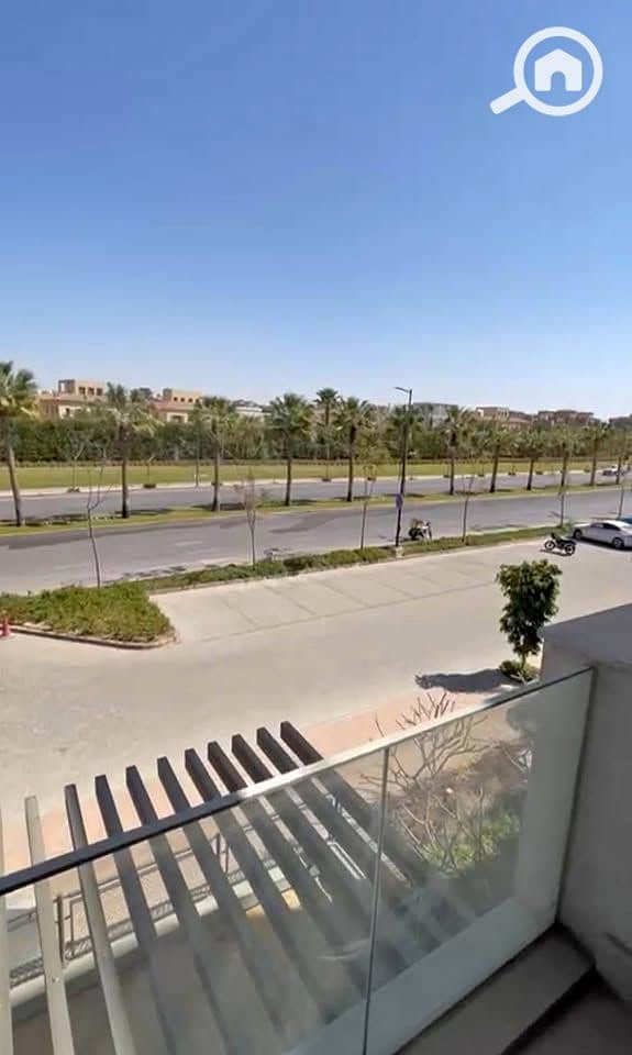 10 476813594_944921317707539_6969496877354987999_n. jpg