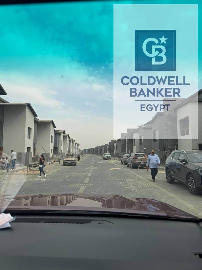 Townhouse 185sq m + 25 sq m garden for sale in a prime location and with modern designs within Creek Town Compound-Fifth Settlement-New Cairo-3bedroom - Ansicht 5