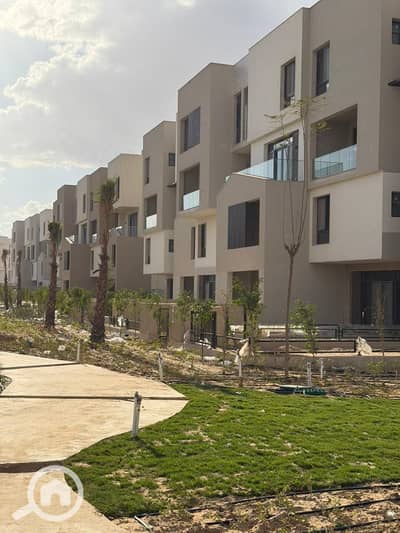 3 Bedroom Townhouse for Sale in Sheikh Zayed, Giza - WhatsApp Image 2026-03-08 at 12.28. 02 PM. jpeg