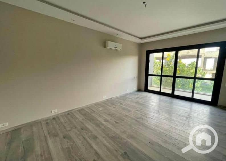 Fully Finished Apartment 151 sqm for Sale in a Prime Location in 6th of October City, inside Swan Lake West Compound – Next to Palm Hills - Ansicht 3