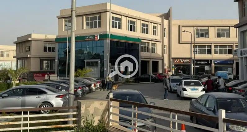 60 sqm shop for sale ready to move on the main façade in El Karma 4, Sheikh Zayed, near Beverly Hills and Al Nozha Street - Widok 5