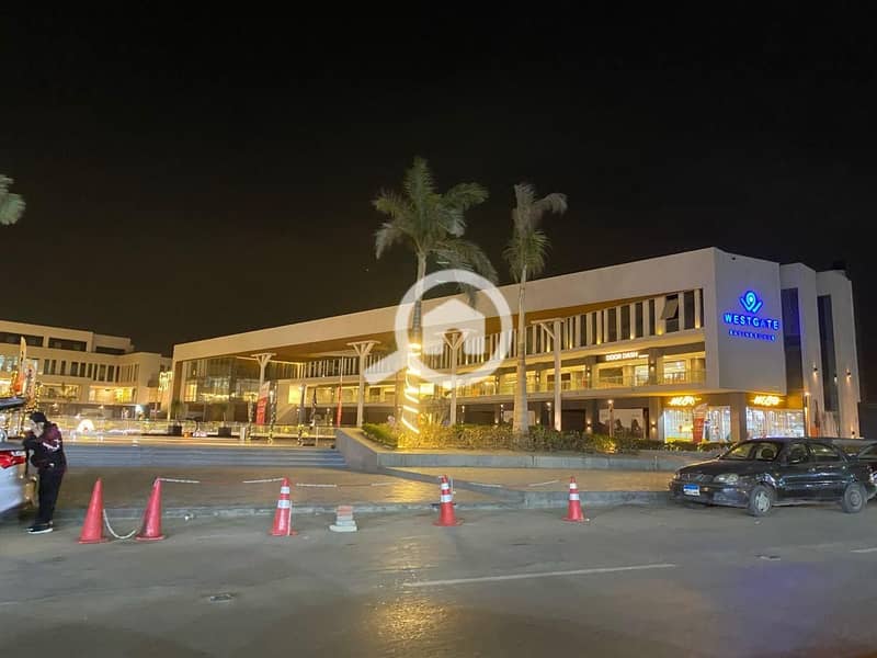 ready to move retail for sale on the frontage in West Gate Mall prime location minutes from the main axis - Ansicht 4