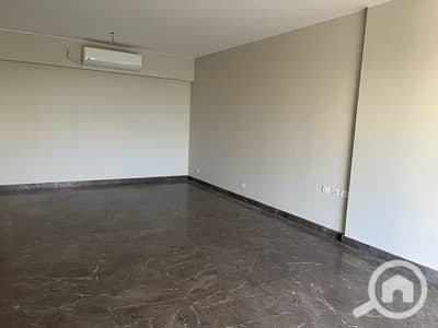 شقة 3 غرف نوم للايجار في 6 أكتوبر، الجيزة - WhatsApp Image 2026-03-02 at 2.56. 43 PM (2). jpeg شقة 3 غرف نوم للايجار في 6 أكتوبر، الجيزة - WhatsApp Image 2026-03-02 at 2.56. 43 PM (2). jpeg