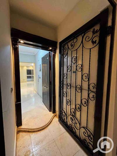 شقة 2 غرفة نوم للايجار في زهراء المعادى، القاهرة - 1000510472. jpg