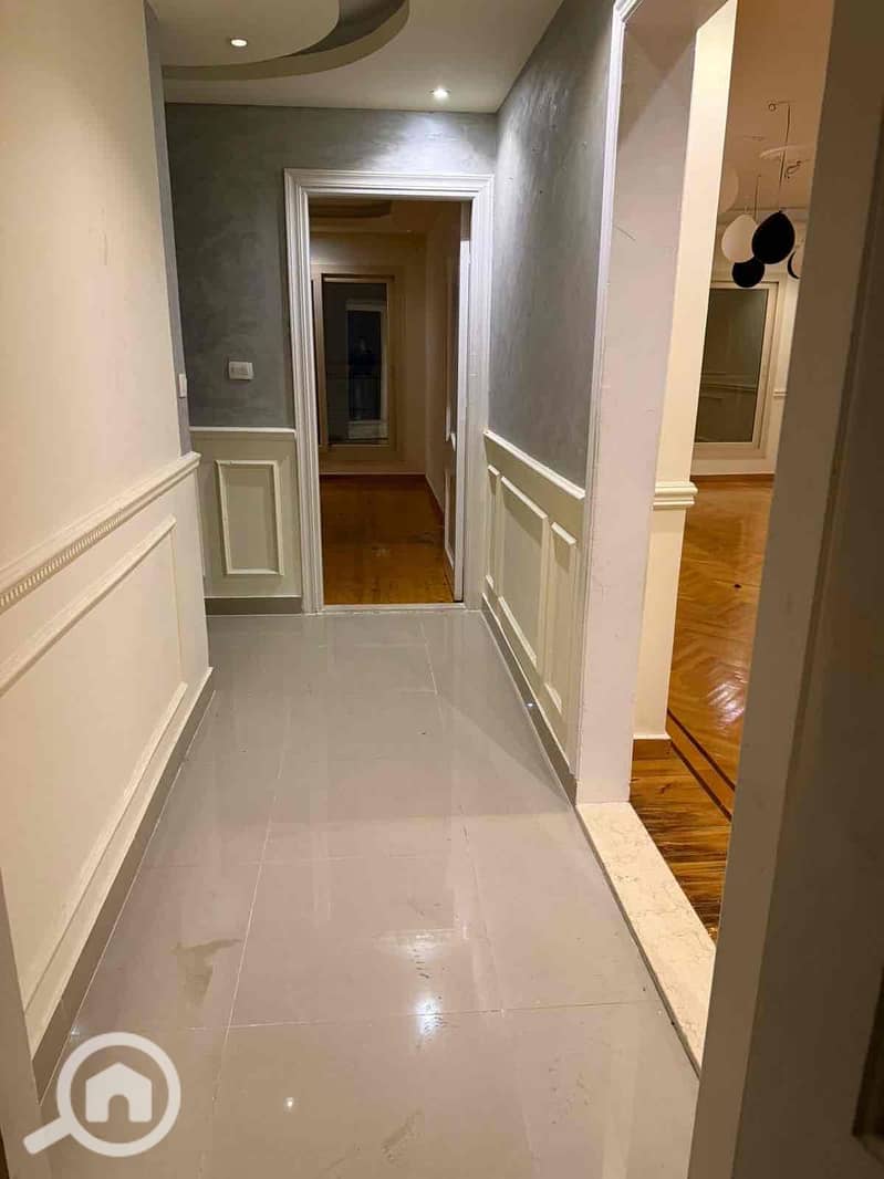 Apartment for sale in the most upscale areas of Kafr Abdu, close to Al-Mubi Park (Brand Building) - Widok 3