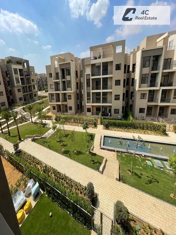 Apartment with landscape view 3 bedrooms Fully finished with ACs prime location for sale in Fifth Square Compound Al Marasem - Bild 3