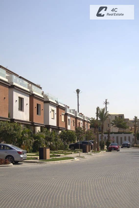 Twin house 300 m for sale, 4 bedrooms in Azzar 2 Compound, Fifth Settlement, landscape view, in prime location, double view Azzar 2 Infinity - Widok 3