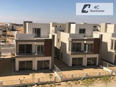 4 Bedroom Villa for Sale in 6th of October, Giza - WhatsApp Image 2023-08-06 at 1.03. 12 PM (1). jpg