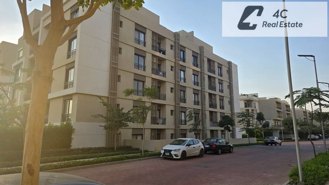 For Sale Apartment 168 sq m Finished Apartment in Fifth Square Al Marasem Compound New Cairo Fifth Settlement - Visning 4