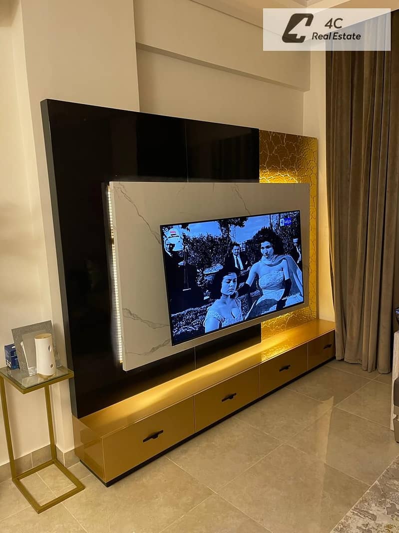 Penthouse Resale - Al Marasem - Fifth Square, 160 meters, at a price lower than what's available on the market - special finishing, very prime locatio - Widok 5