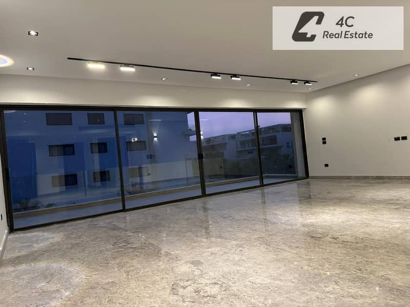 For quick sale: 205 sqm apartment, ultra-super-lux finishing, with air conditioning - Lakeview Residence, Fifth Settlement, lowest price on the market - Vista 4