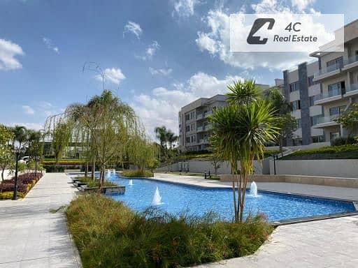For sale at below market price: a fully finished apartment with an open view in Galleria Moon Valley compound, directly on 90th Street. Ready for view - Mehr