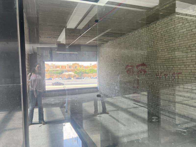 Retail at La Mirada for Rent with Outdoor Area- New Cairo - Ansicht 4