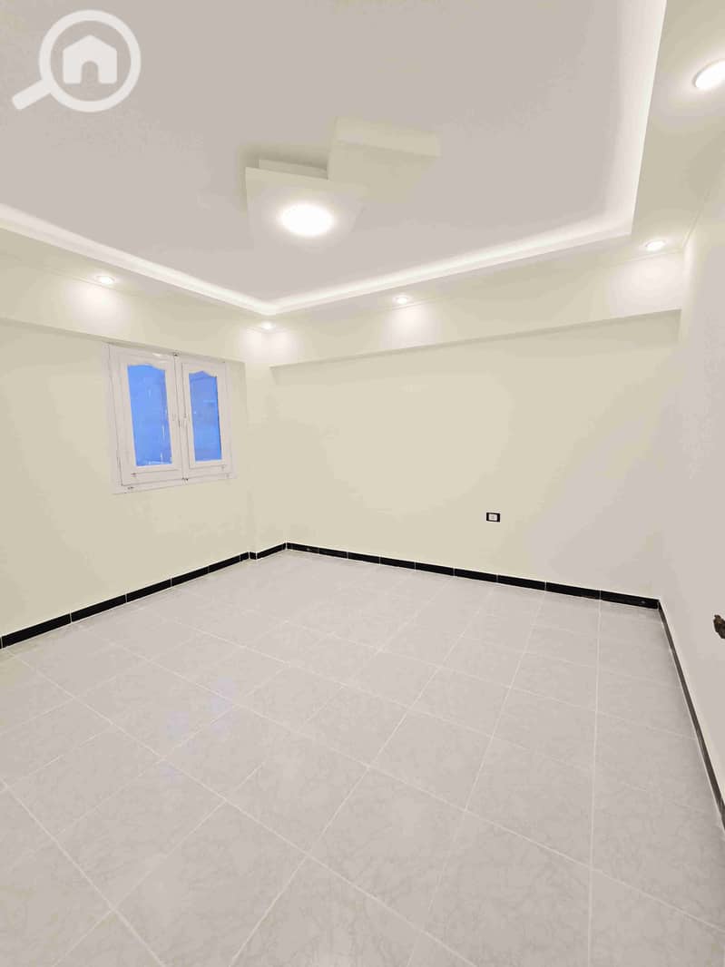 10 1000511615. jpg