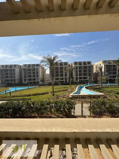 3 Bedroom Penthouse for Sale in New Cairo, Cairo - moon (1). jpg