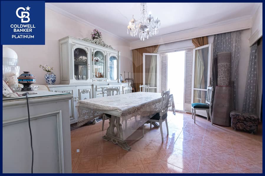 Apartment for sale with direct sea view in front of the Engineers Club in Saba Pasha, 150 sqm. – pohled 6