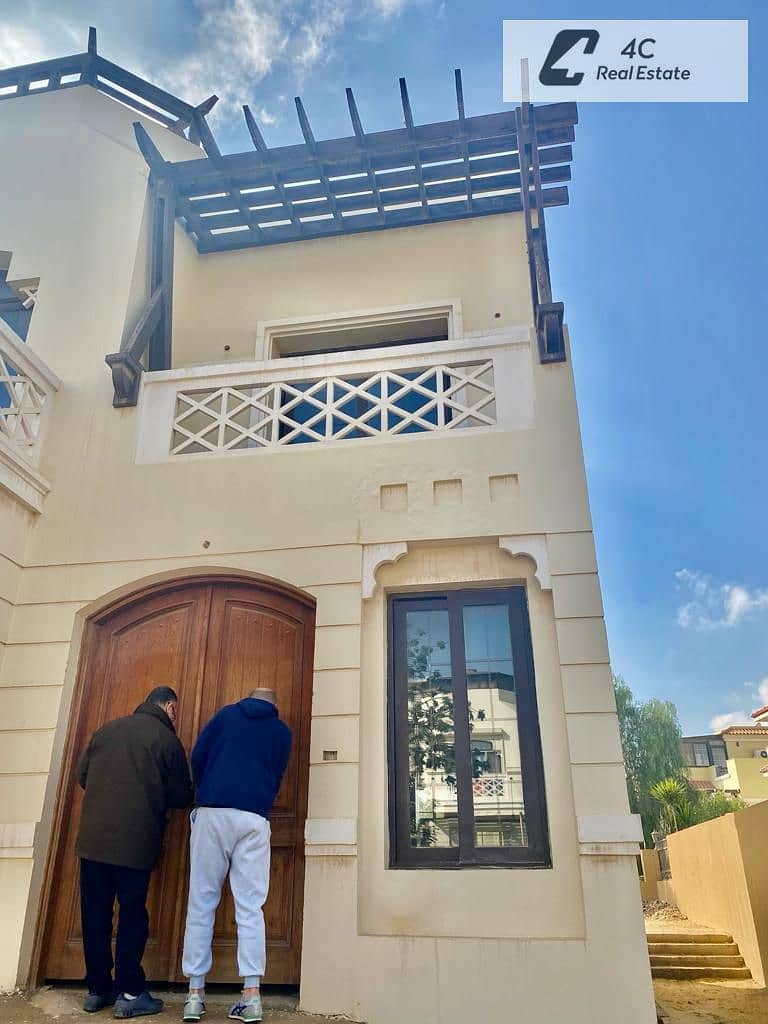 For sale villa standalone classic 350m open view landscape 5 bedrooms ready to move in compound hyde park fifth settlement - Widok 4