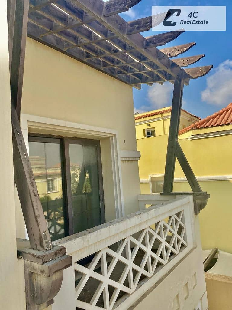 For sale villa standalone classic 350m open view landscape 5 bedrooms ready to move in compound hyde park fifth settlement - Więcej