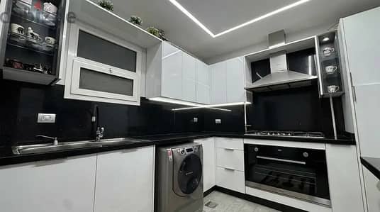 3 Bedroom Penthouse for Sale in 6th of October, Giza - 165769639-800x600. jpg