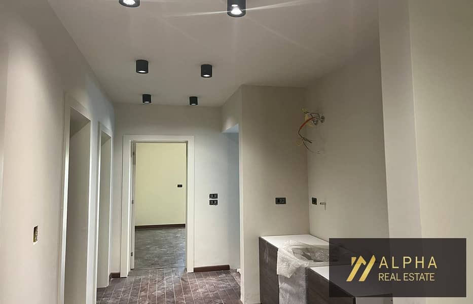 Standalone Villa for Rent in Mivida Next to Hyde Park and Close to the American University in New Cairo semi furnished - Widok 4