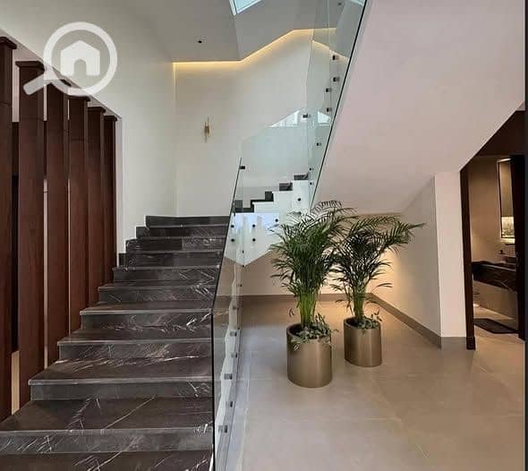 villa for Sale with Garden in Mountain View Aliva, New Cairo – Mostakbal City, on El Amal Axis, Next to Bloomfields and Hassan Allam - Widok 5