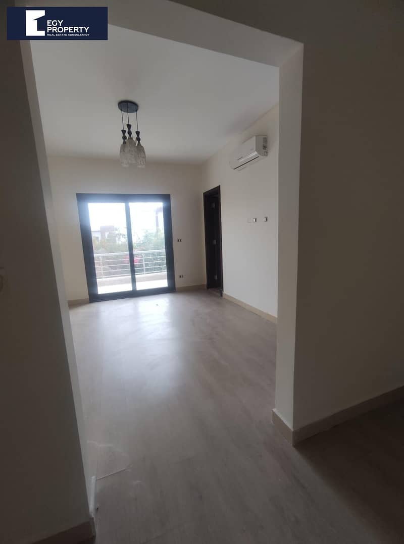 Villa For Sale, Garden View Fully Finished Ready To Move in Hyde park - New Cairo - Widok 3