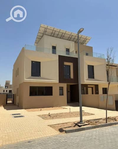 توين هاوس 5 غرف نوم للبيع في الشيخ زايد، الجيزة - Screenshot 2025-11-13 172353. png