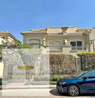 فیلا 6 غرف نوم للبيع في مدينة الشروق، القاهرة - `8. jpg