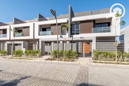 تاون هاوس 4 غرف نوم للبيع في الشيخ زايد، الجيزة - WhatsApp Image 2025-06-17 at 9.25. 59 PM. jpeg