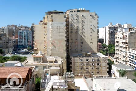 فلیٹ 4 غرف نوم للبيع في كفر عبدو، الإسكندرية - 1. jpg