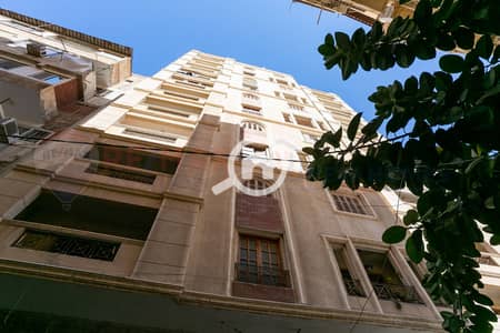 فلیٹ 4 غرف نوم للبيع في كفر عبدو، الإسكندرية - 01. jpg فلیٹ 4 غرف نوم للبيع في كفر عبدو، الإسكندرية - 01. jpg