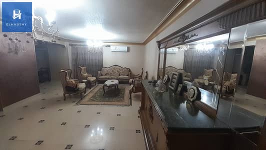 فلیٹ 4 غرف نوم للبيع في المهندسين، الجيزة - 1. jpg