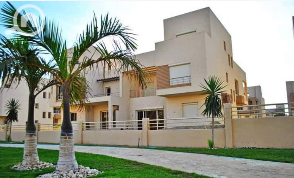 Villa for sale in Grand Heights in prime location , semi finished - Ansicht 4