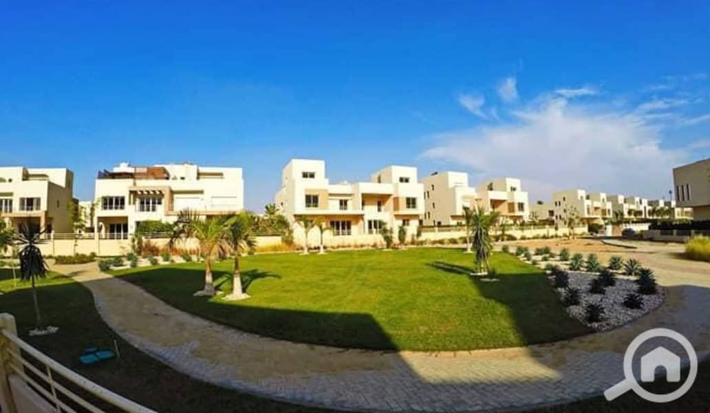 Villa for sale in Grand Heights in prime location , semi finished - Ansicht 6