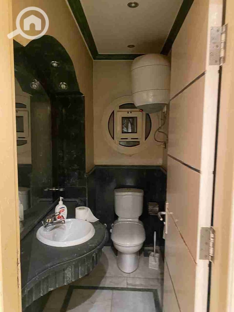 7 1000167315. jpg