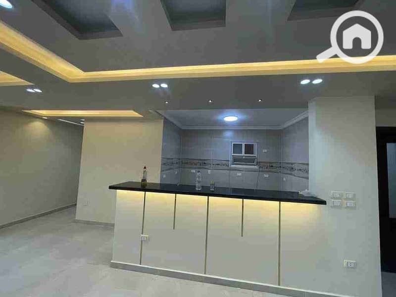 Office for rent 200m Abu Dawood Al-Dhaheri Street fully air-conditioned licensed administrative - Mehr