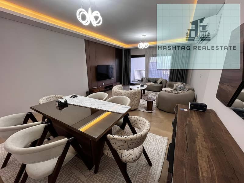 Hotel apartment for daily rent in Zaid Towers, Sheikh Zayed, one of the most upscale and best compounds and the safest, fully furnished and air-conditioned. - Widok 4